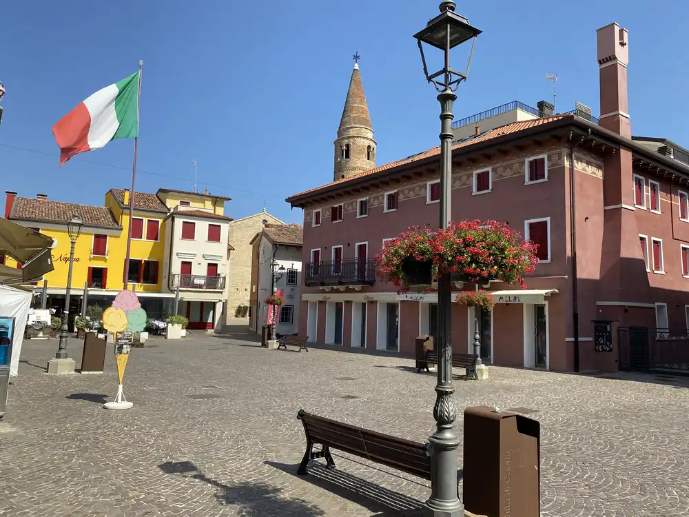 caorle_namesti